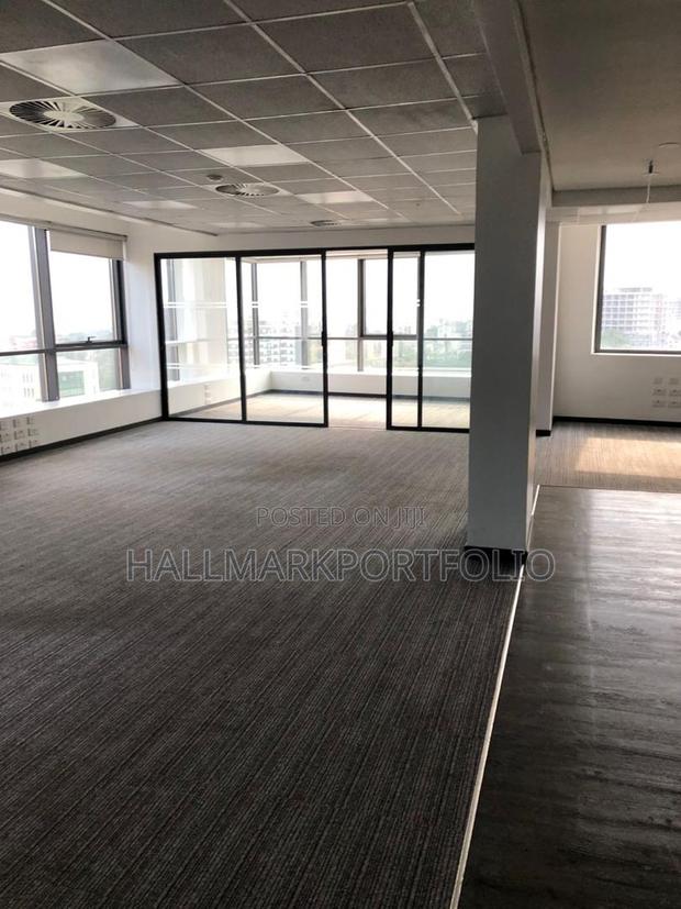 500sqm Office Space Airport City · Photo 3