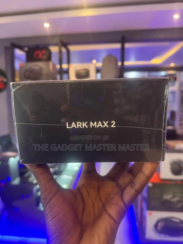 Hollyland Lark Max 2 Lavalier Microphone · Photo 3