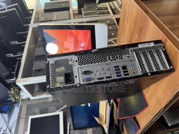 Desktop Computer Lenovo 16GB Intel Core I7 HDD 2T · Photo 1