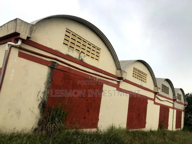 Warehouse Measuring 10000sqm for Rent in Tema Industrial Area $5 Per · Photo 1