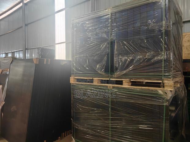 Solar Panel 450 Watts/500watts/660watts · Photo 3