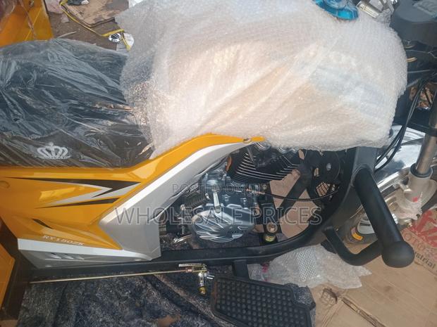 New Royal RY150 2024 Yellow · Photo 3