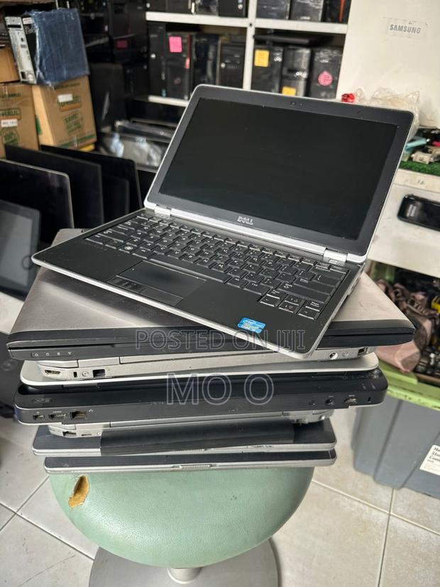 Laptop Dell Latitude 6430u 8GB Intel Core I5 HDD 500GB · Photo 3
