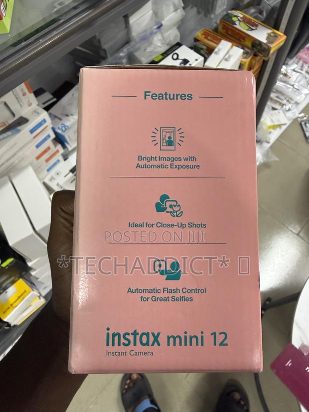 Instax Mini 12 · Photo 3