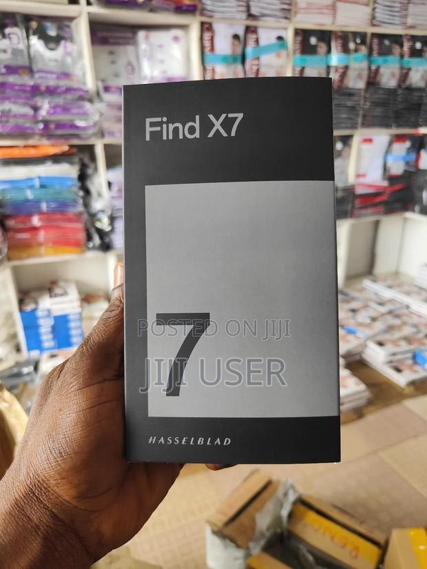 New Oppo Find X7 256 GB Black · Photo 2