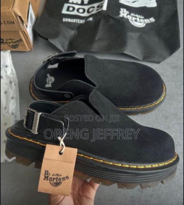 Original Dr Martens Half Shoe in Colours · Photo 2