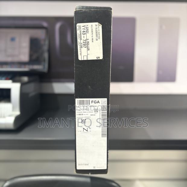 New Laptop Dell Plus 16 16GB Intel Core Ultra 7 SSD 1T · Photo 3