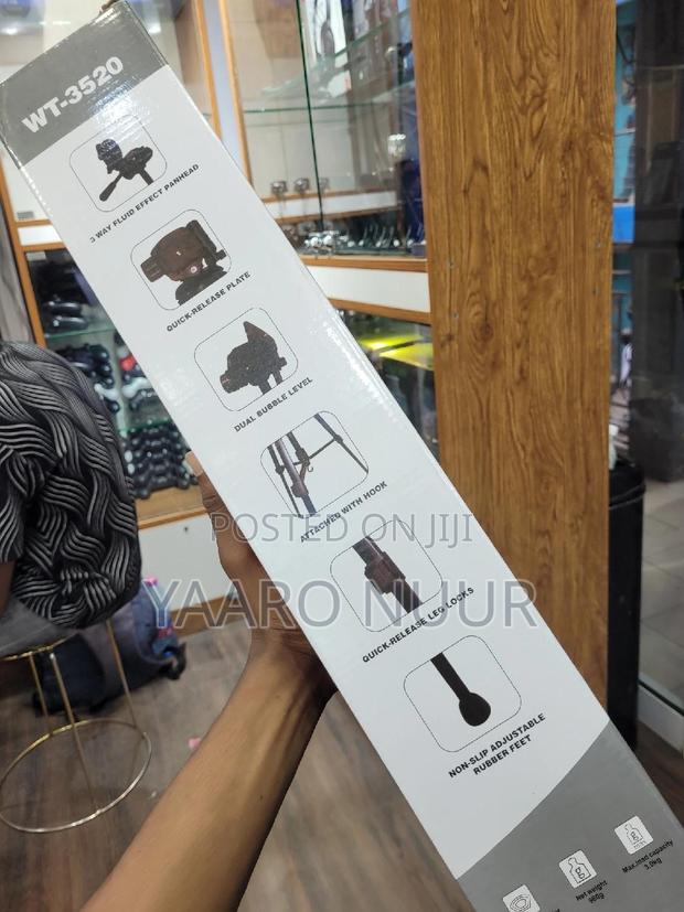 Tripod Stand for Sale · Photo 3