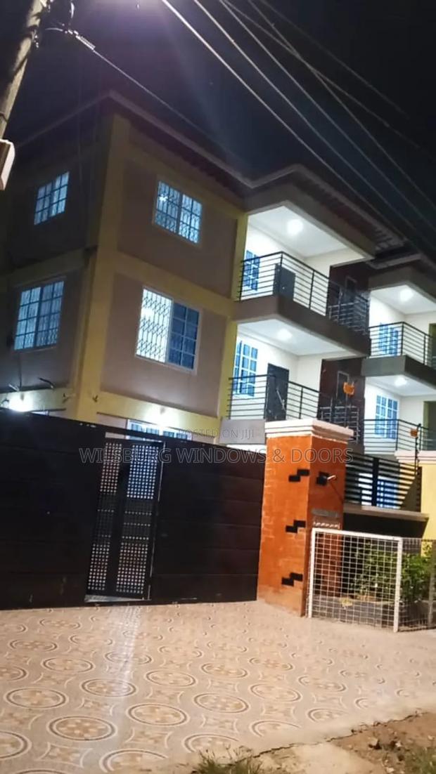 2bdrm Apartment in Aseda Estate, Tema Metropolitan for rent · Photo 5
