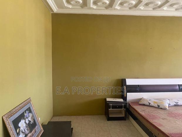 9bdrm House in Sakumono for rent · Photo 5