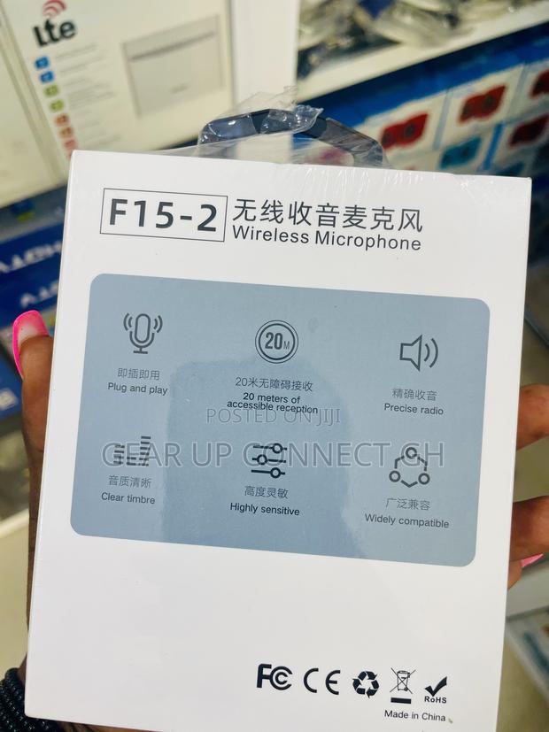 F15-2 Wireless Microphone · Photo 4