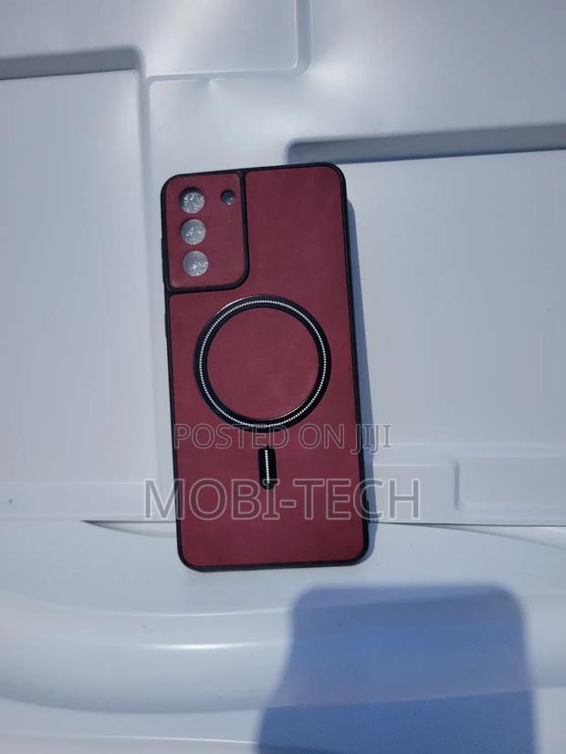Samsung Galaxy S21+ Back Case · Photo 3