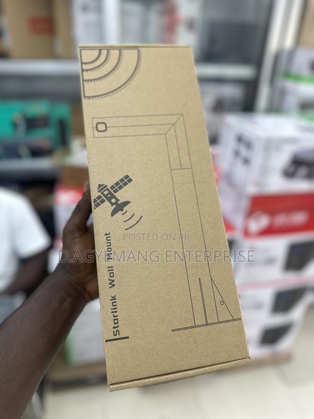 Starlink Gen 3 Mount With Pole Al · Photo 2