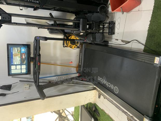 Treadmill 150kg · Photo 6