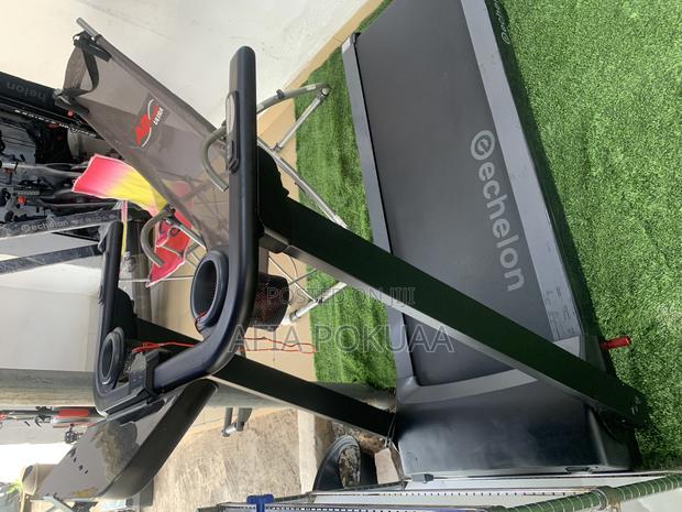 Treadmill 140kg Digital Led Screen Uk · Photo 3
