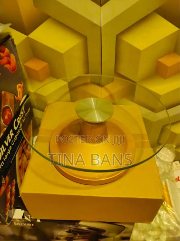 Glass Cake Turntable · Photo 2