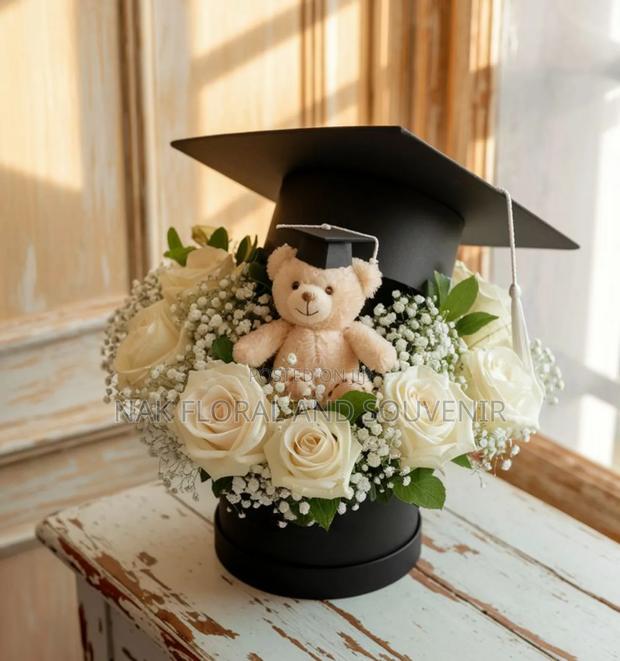 Flower Bouquet for Graduation · Photo 4