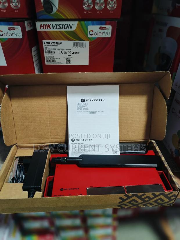 Mikrotik Router Board L009uigs-2haxd-in Wifi6 Wireless Billing Router · Photo 2