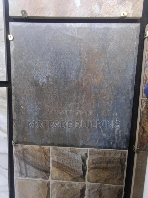Thick Compound Tiles (40 By 40 ) · Photo 3