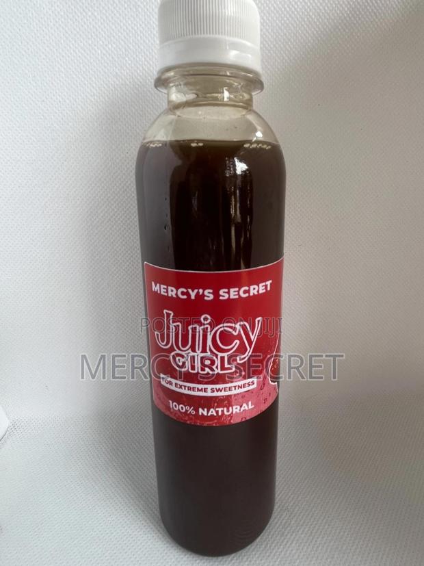 Juciy Girl · Photo 1