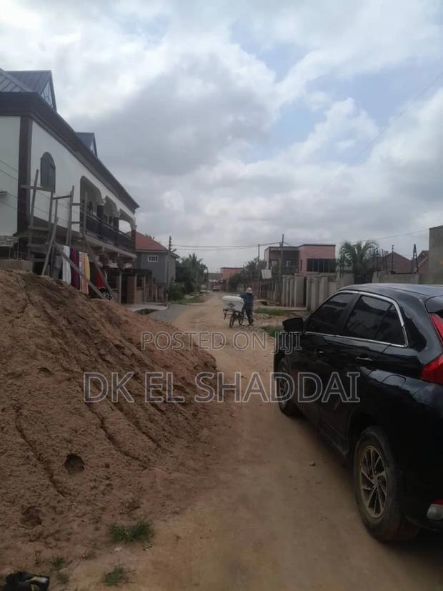 3bdrm House in Pokuase for sale · Photo 3