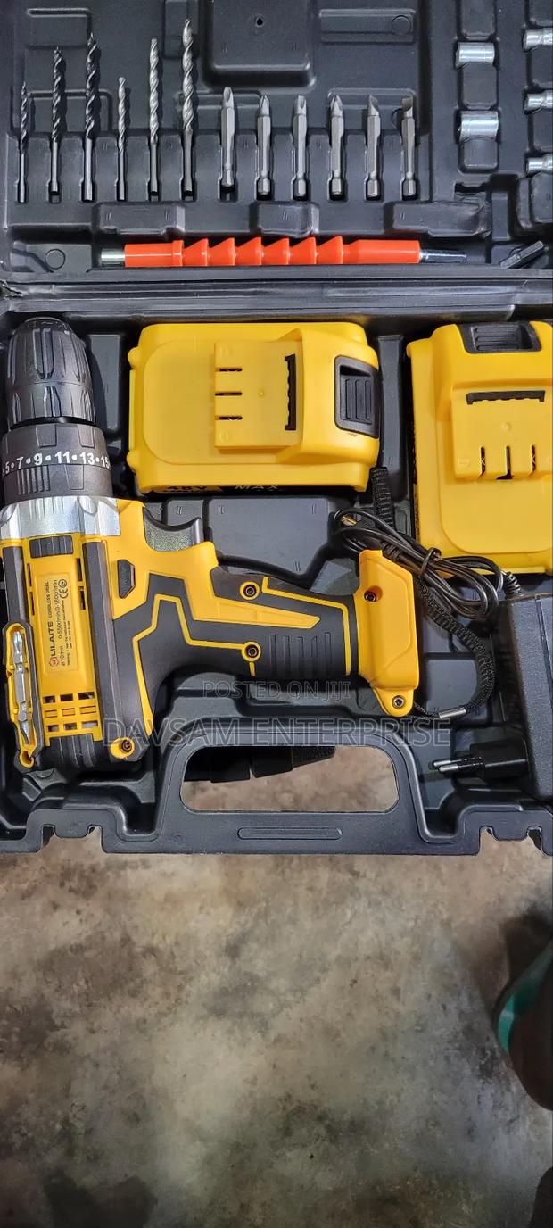 Cordless Drilling Machines · Photo 1