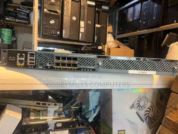 Cisco Wireless Controller 5500 Series · Photo 1