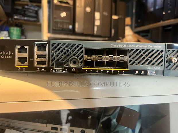 Cisco Wireless Controller 5500 Series · Photo 2