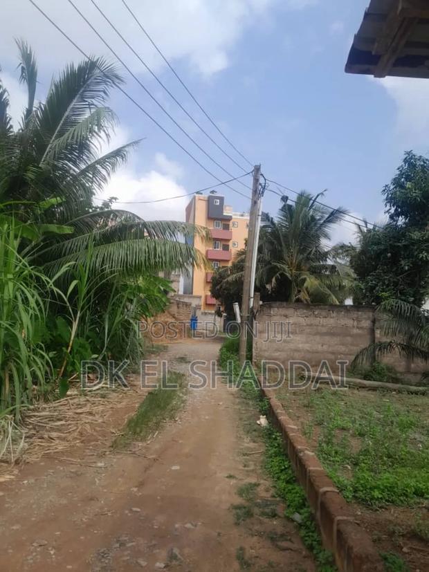 70/100 Ft Plot of Land for Sale at Pokuase Fise · Photo 1