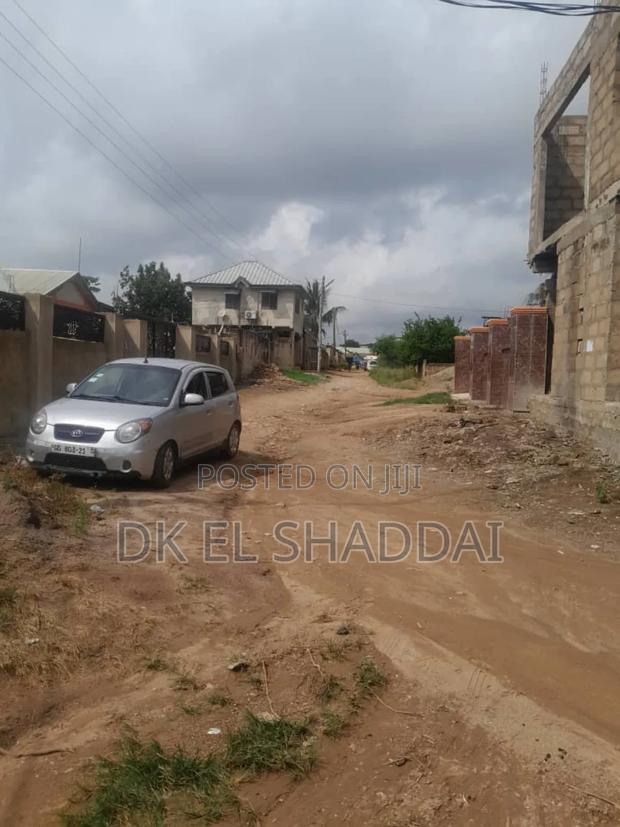 70/100 Ft Plot of Land for Sale at Pokuase Fise · Photo 4