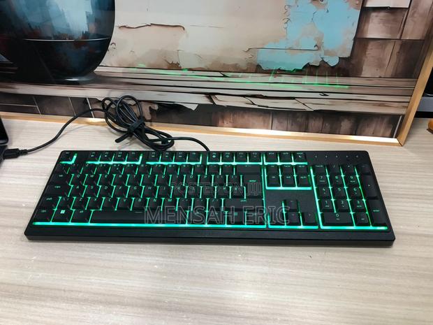 Razer Ornata Chrone Gaming Keyboard · Photo 2