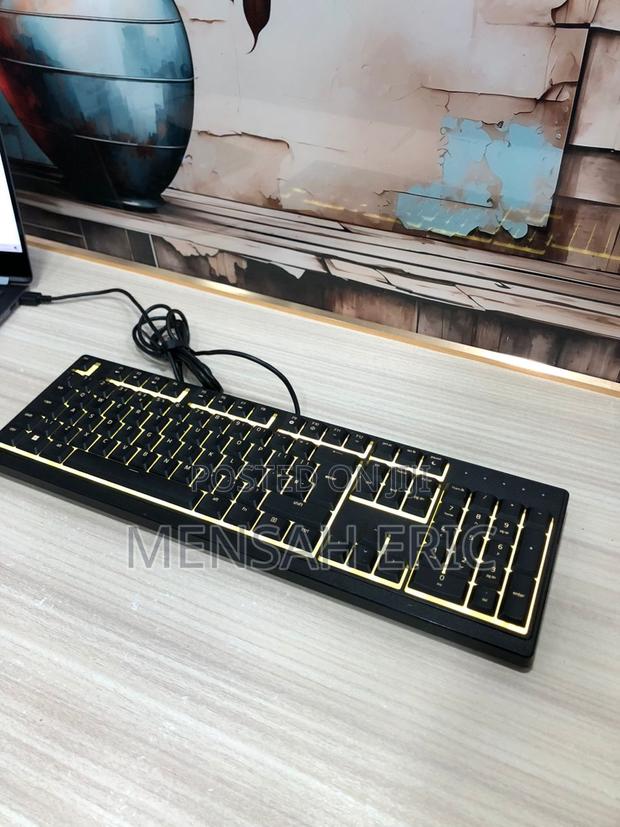 Razer Ornata Chrone Gaming Keyboard · Photo 4