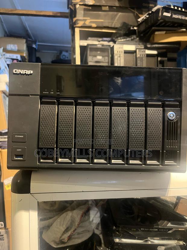 20tb 8bay Qnap Ts-851-4g · Photo 1