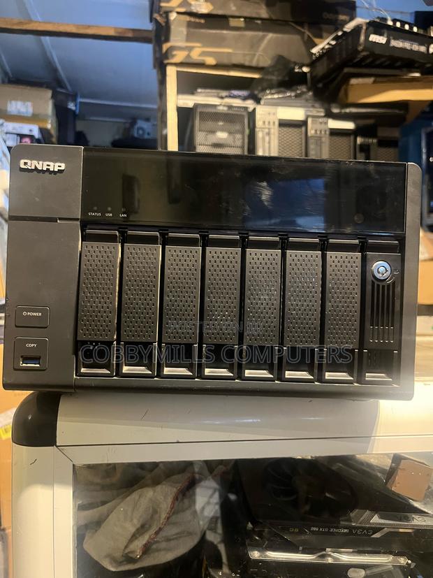20tb 8bay Qnap Ts-851-4g · Photo 2