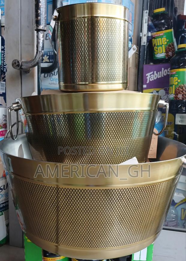 Ice Bucket and Party Buckets · Photo 3
