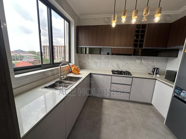 Furnished 2bdrm Apartment in Adenta for rent · Photo 7