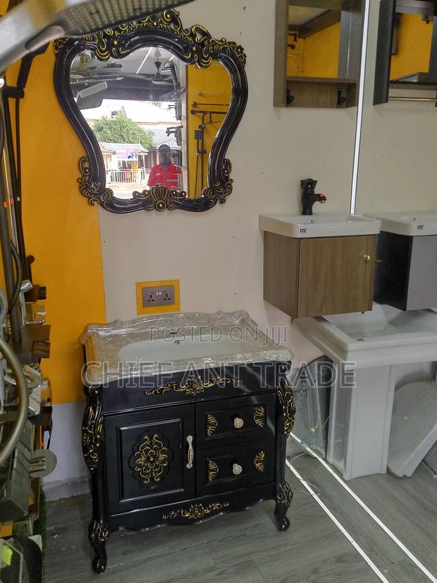 Antique Cabinet Basin 18005 · Photo 2