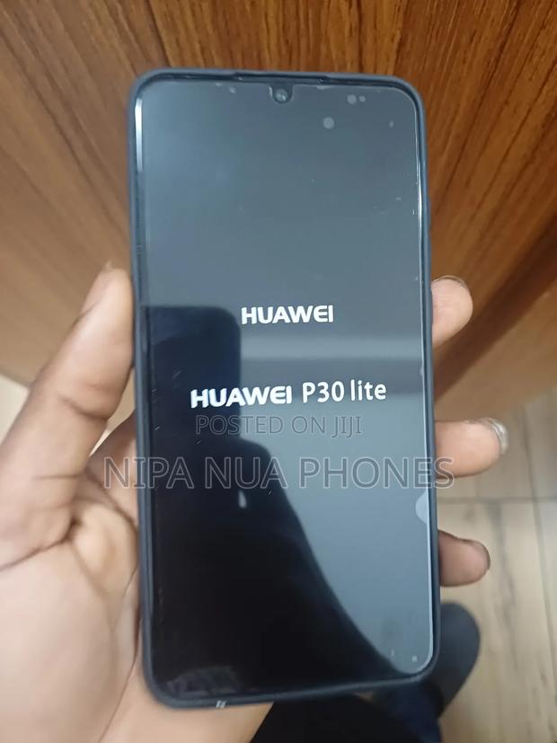 Huawei P30 Lite 128 GB Black · Photo 2