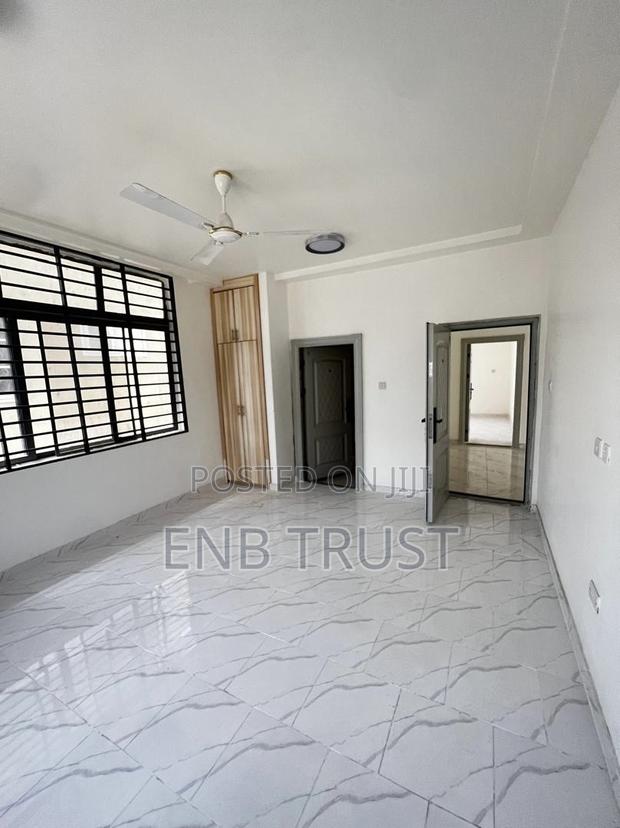 4bdrm Duplex in Acp Estate, Ga East Municipal for rent · Photo 3