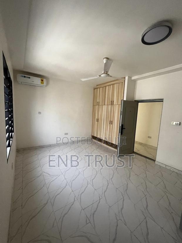 4bdrm Duplex in Acp Estate, Ga East Municipal for rent · Photo 7