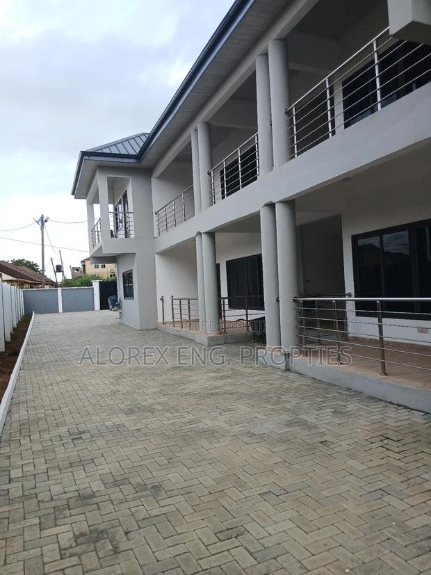 3bdrm Apartment in Air Contained, Adenta for rent · Photo 1
