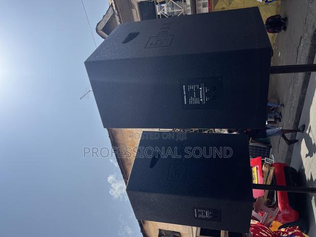 Pair of Electro-Voice (Ev) Ds115 15-Inch Passive Pa Speakers. · Photo 3