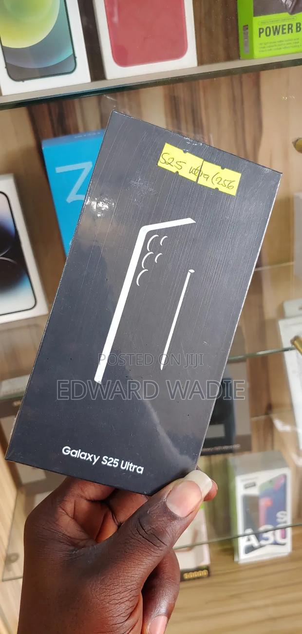 New Samsung Galaxy S25 Ultra 256 GB Blue · Photo 2