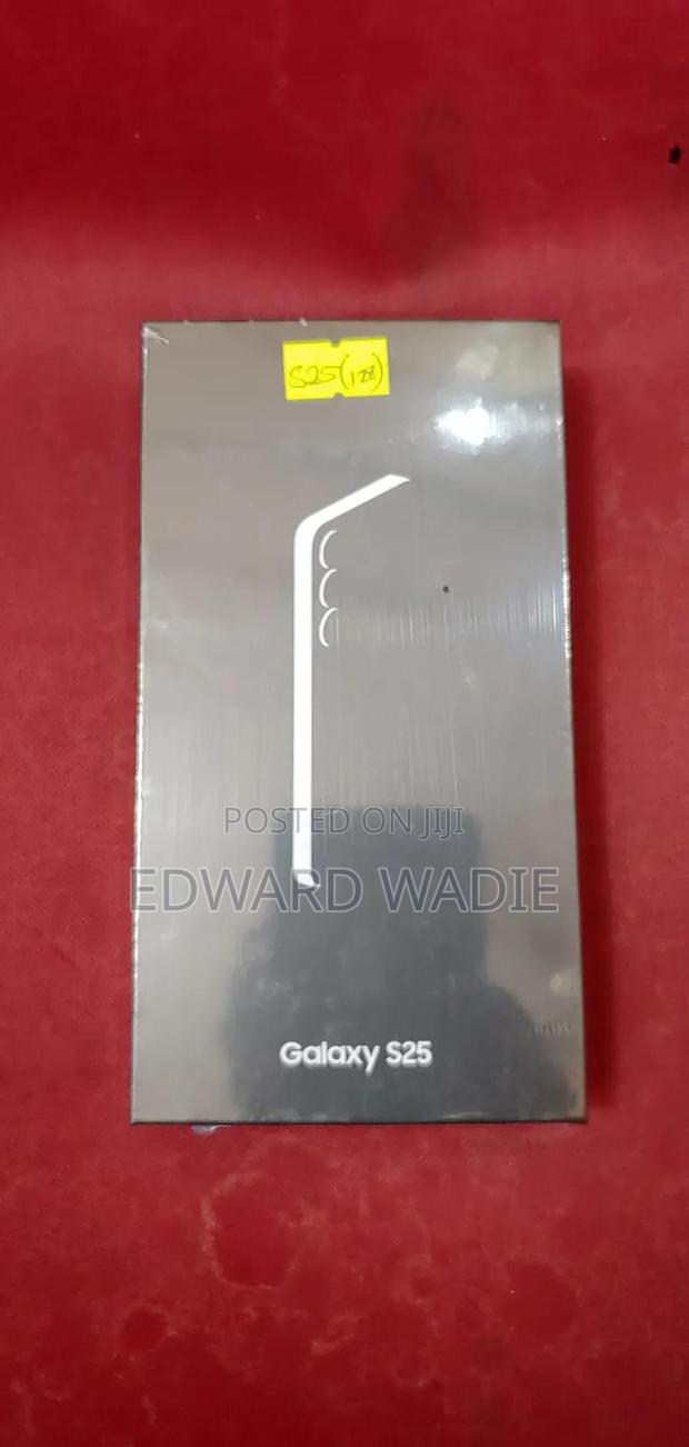 New Samsung Galaxy S25 128 GB Blue · Photo 4