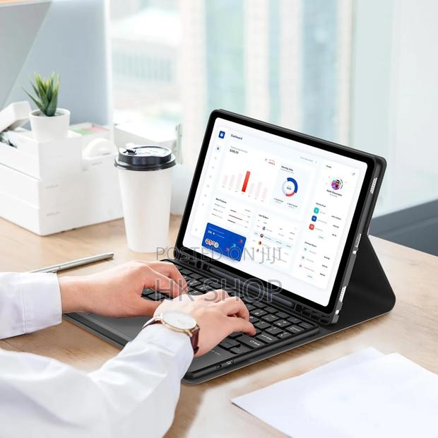 Samsung Galaxy Tab A9 Plus Keyboard Case With Mousepad · Photo 2