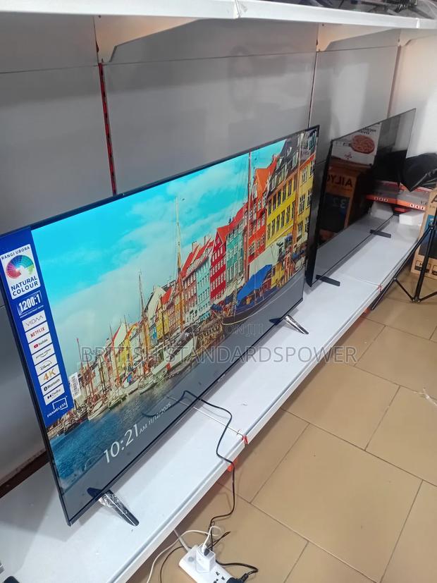 Smart Entertainment Starts With Ailyons 55” · Photo 2