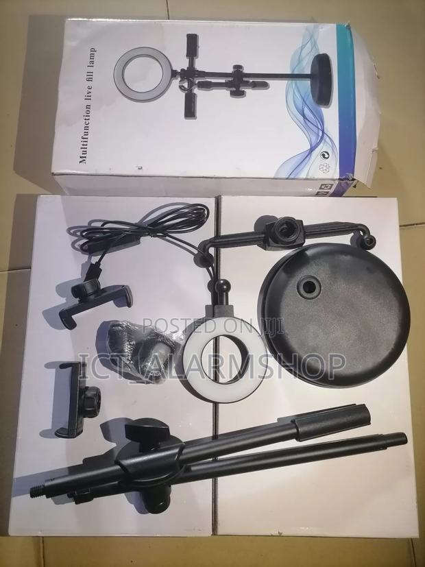 Live Video Voice Streaming Stand With Led Light · Photo 1