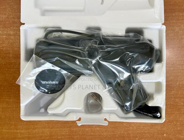 Shure Sm7b Vocal Dynamic Microphone – XLR Studio Mic · Photo 8
