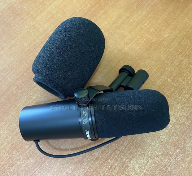 Shure Sm7b Vocal Dynamic Microphone – XLR Studio Mic · Photo 6