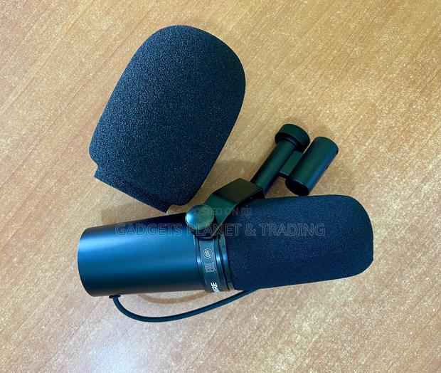 Shure Sm7b Vocal Dynamic Microphone – XLR Studio Mic · Photo 7